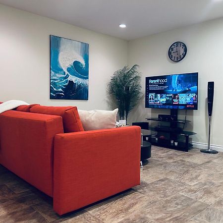 A Private Suite In Port Moody Esterno foto