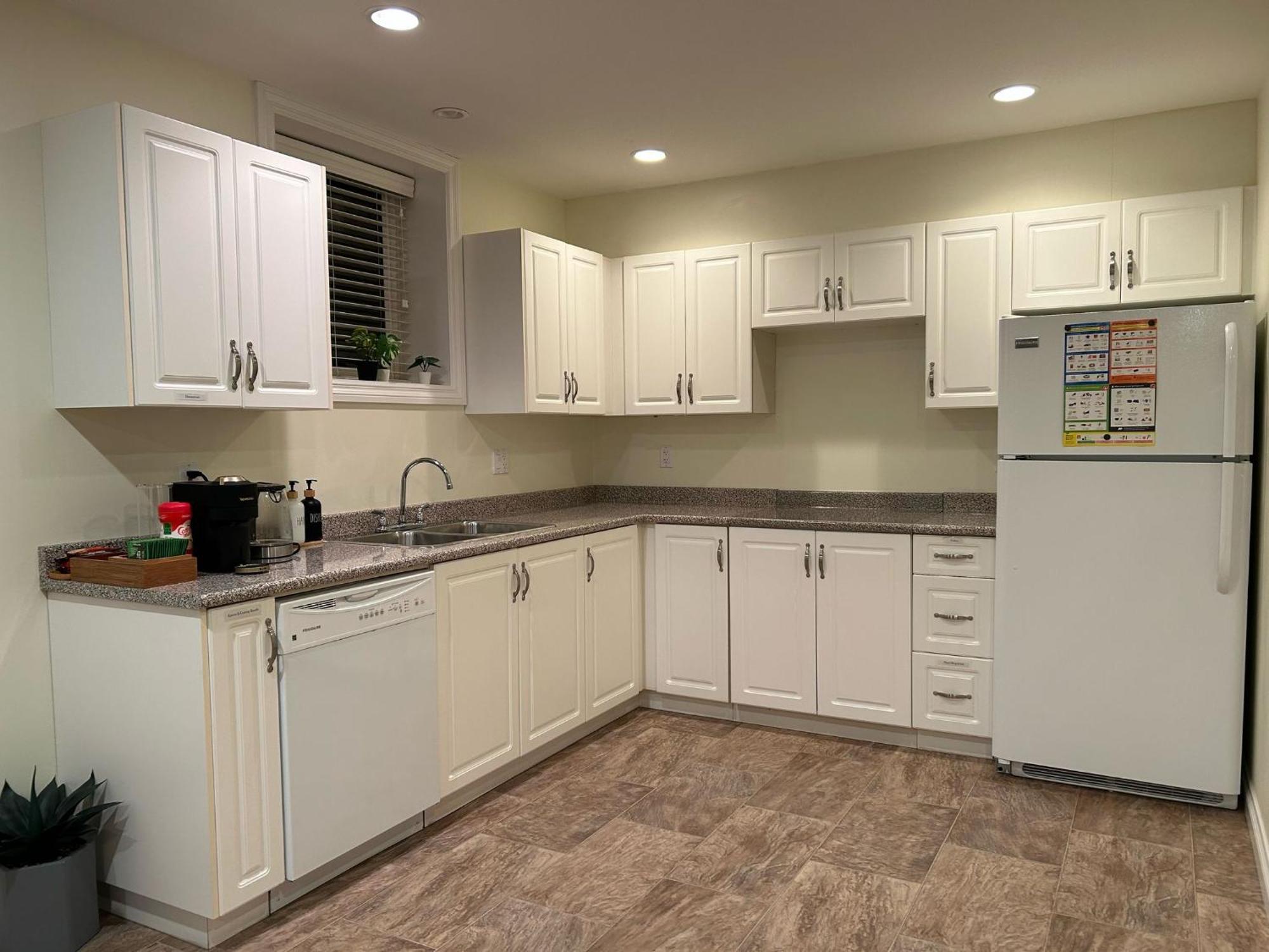 A Private Suite In Port Moody Esterno foto